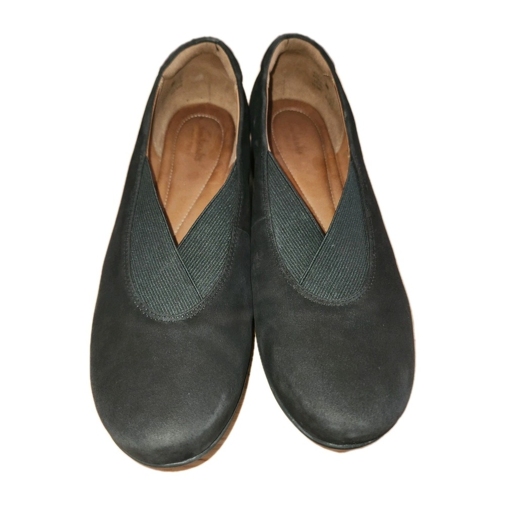 Clarks Artisan Black Suede Vamp Hugging Slipons Size‎ 7.5 W Cabincore